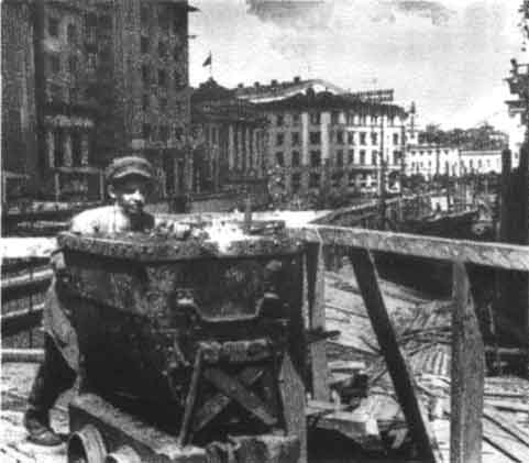 Иллюстрация к книге — Сталин [i_049.jpg]