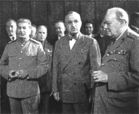 Иллюстрация к книге — Сталин [i_068.jpg]