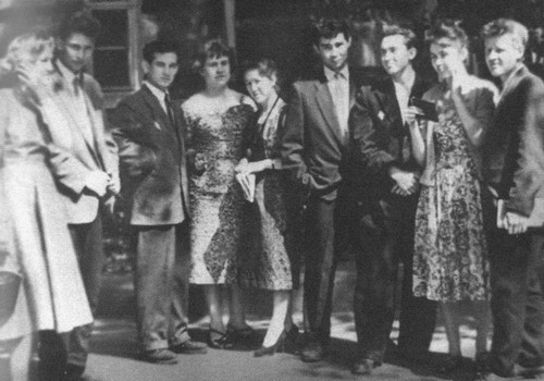 Иллюстрация к книге — Вампилов [i_025.jpg]