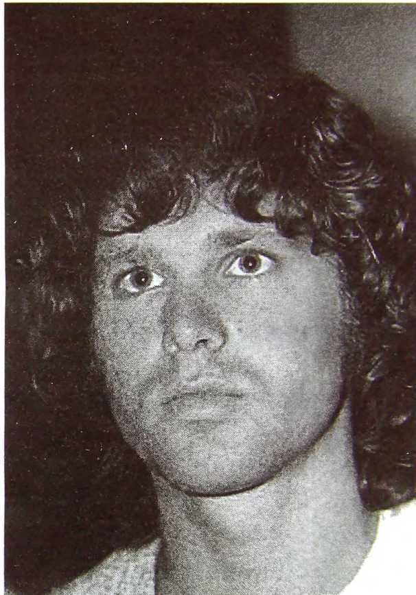 Иллюстрация к книге — Шаман. Скандальная биография Джима Моррисона [i_009.jpg]