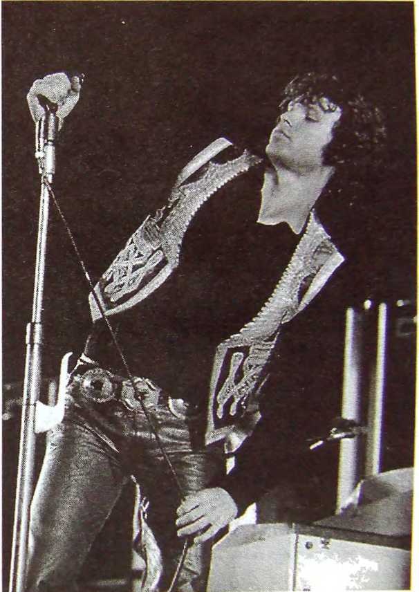 Иллюстрация к книге — Шаман. Скандальная биография Джима Моррисона [i_050.jpg]