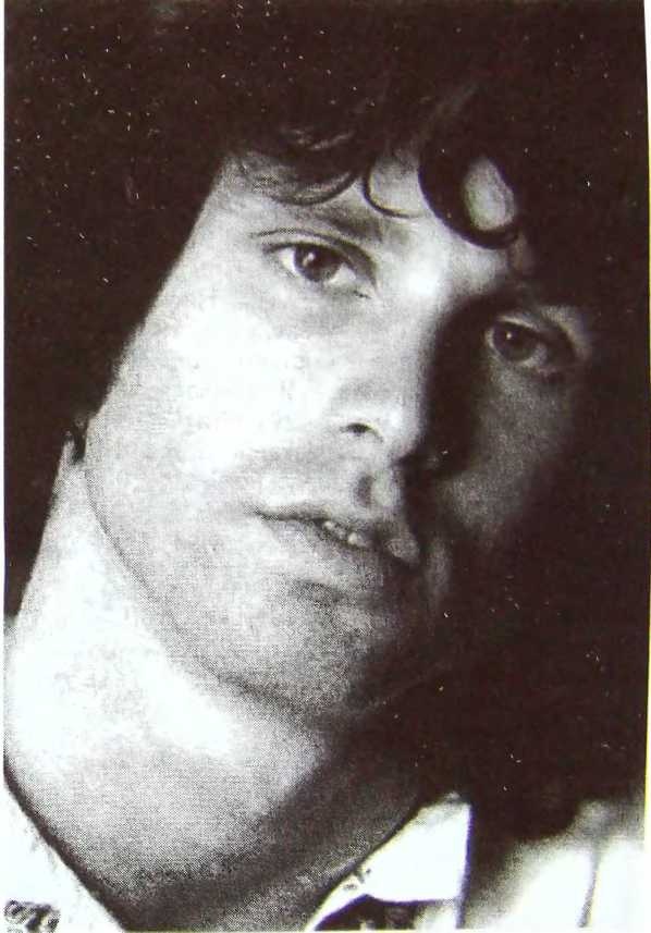 Иллюстрация к книге — Шаман. Скандальная биография Джима Моррисона [i_085.jpg]