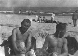 Иллюстрация к книге — &quot;Тигры&quot; в снегу. Мемуары танкового аса [i_019.jpg]