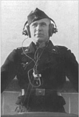 Иллюстрация к книге — &quot;Тигры&quot; в снегу. Мемуары танкового аса [i_043.jpg]