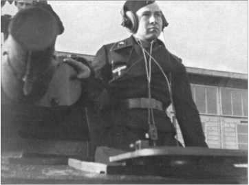 Иллюстрация к книге — &quot;Тигры&quot; в снегу. Мемуары танкового аса [i_044.jpg]