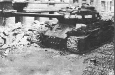 Иллюстрация к книге — &quot;Тигры&quot; в снегу. Мемуары танкового аса [i_048.jpg]