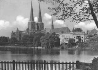 Иллюстрация к книге — &quot;Тигры&quot; в снегу. Мемуары танкового аса [i_063.jpg]