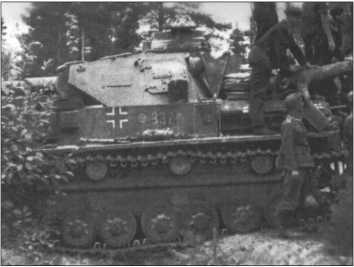 Иллюстрация к книге — &quot;Тигры&quot; в снегу. Мемуары танкового аса [i_089.jpg]