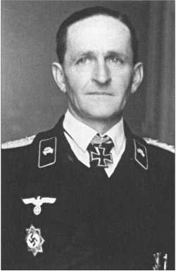 Иллюстрация к книге — &quot;Тигры&quot; в снегу. Мемуары танкового аса [i_159.jpg]