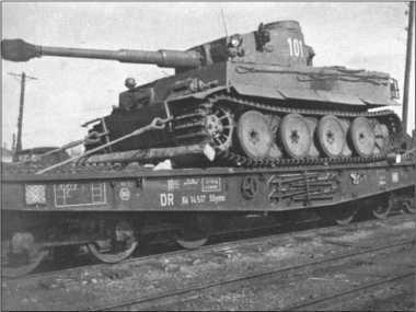 Иллюстрация к книге — &quot;Тигры&quot; в снегу. Мемуары танкового аса [i_214.jpg]