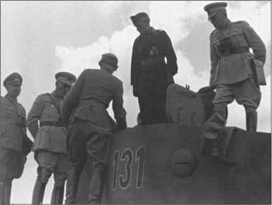 Иллюстрация к книге — &quot;Тигры&quot; в снегу. Мемуары танкового аса [i_239.jpg]