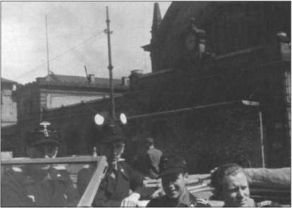 Иллюстрация к книге — &quot;Тигры&quot; в снегу. Мемуары танкового аса [i_322.jpg]