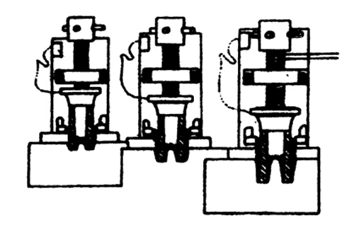 Иллюстрация к книге — Боги Эдема [i_012.jpg]