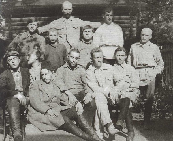 Иллюстрация к книге — Лабас [i_025.jpg]