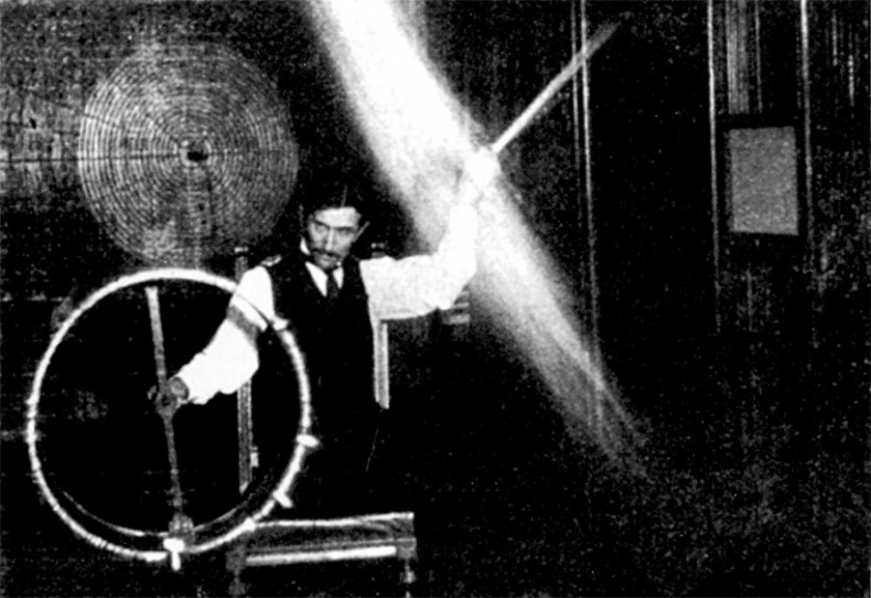 Иллюстрация к книге — Никола Тесла. Повелитель вселенной [i_017.jpg]