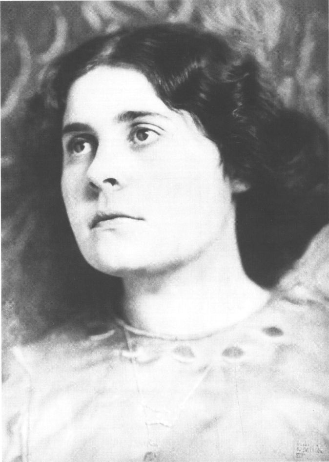 Иллюстрация к книге — Маяковский. Самоубийство [i_014.jpg]