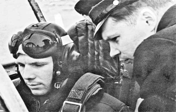 Иллюстрация к книге — Тайны космонавтики [i_014.jpg]