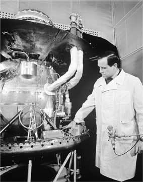 Иллюстрация к книге — Тайны космонавтики [i_081.jpg]