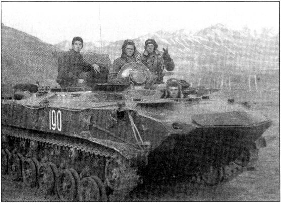 Иллюстрация к книге — Спецназ ВДВ. Диверсионно-разведывательные операции в Афгане [i_033.jpg]