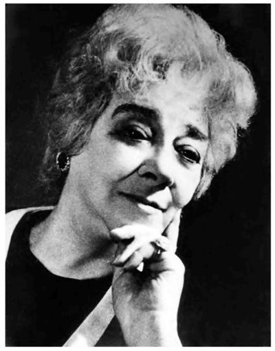 Иллюстрация к книге — Фаина Раневская. Фуфа Великолепная, или С юмором по жизни [i_007.jpg]