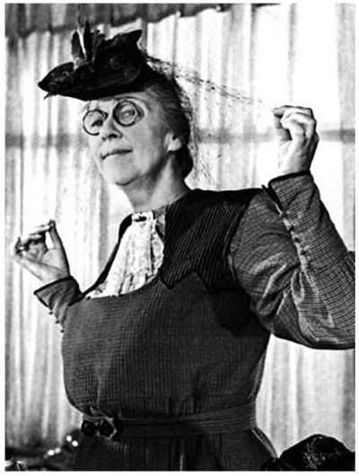 Иллюстрация к книге — Фаина Раневская. Фуфа Великолепная, или С юмором по жизни [i_036.jpg]