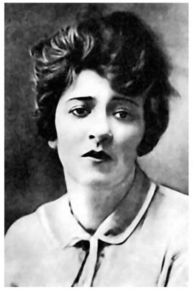 Иллюстрация к книге — Фаина Раневская. Фуфа Великолепная, или С юмором по жизни [i_052.jpg]