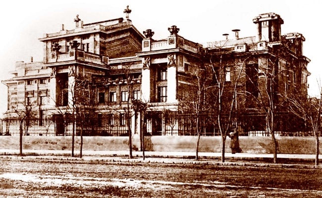 Иллюстрация к книге — Мои королевы. Раневская, Зелёная, Пельтцер [i_033.jpg]