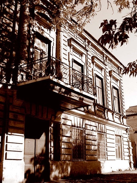 Иллюстрация к книге — Мои королевы. Раневская, Зелёная, Пельтцер [i_056.jpg]