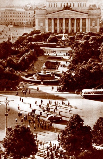 Иллюстрация к книге — Мои королевы. Раневская, Зелёная, Пельтцер [i_060.jpg]