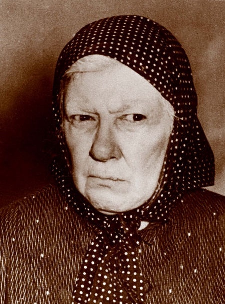 Иллюстрация к книге — Мои королевы. Раневская, Зелёная, Пельтцер [i_080.jpg]