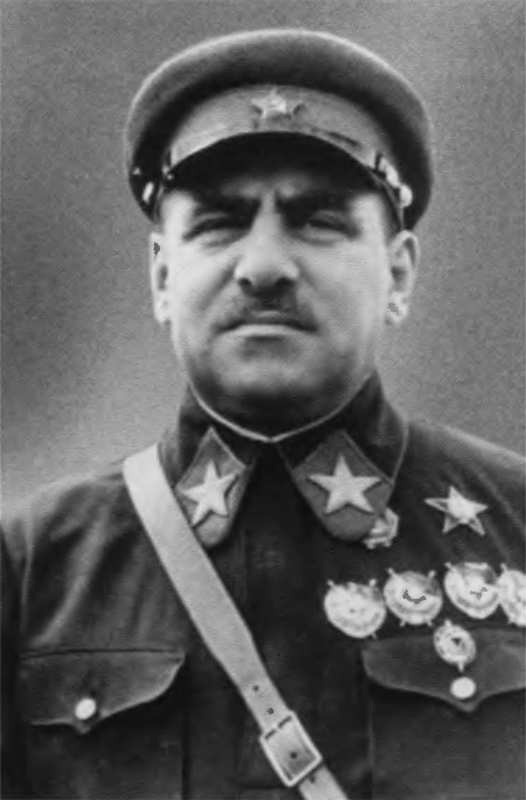 Иллюстрация к книге — Берзарин [i_018.jpg]