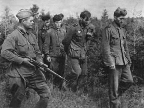 Иллюстрация к книге — Берзарин [i_029.jpg]