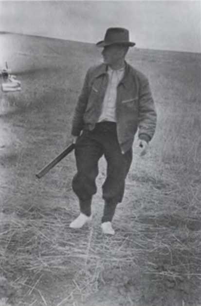 Иллюстрация к книге — Записки из чемодана. Тайные дневники первого председателя КГБ, найденные через 25 лет после его смерти [i_126.jpg]