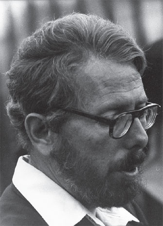 Иллюстрация к книге — Как хороший человек становится негодяем. Эксперименты о механизмах подчинения. Индивид в сетях общества [i_001.jpg]