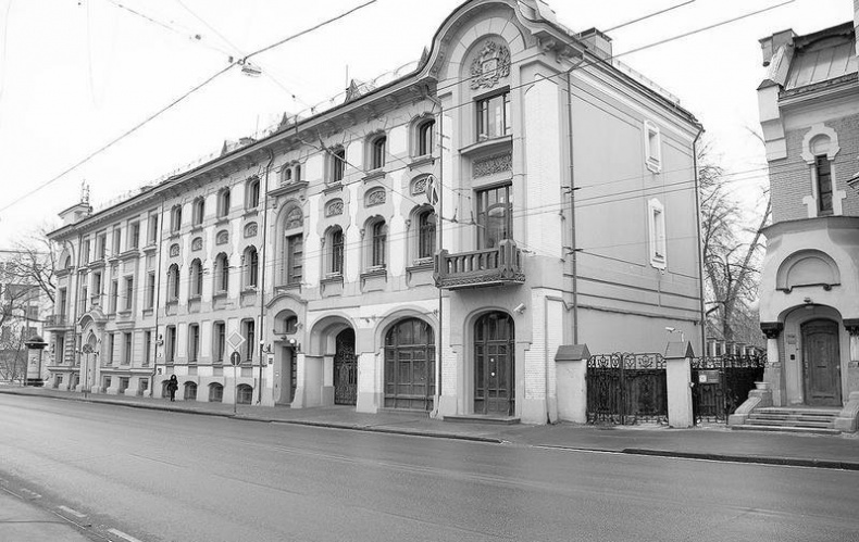 Иллюстрация к книге — Московский модерн в лицах и судьбах [i_024.jpg]