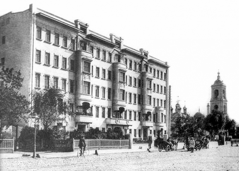 Иллюстрация к книге — Московский модерн в лицах и судьбах [i_103.jpg]