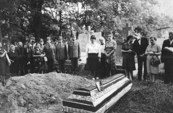 Иллюстрация к книге — Рокоссовский [i_005.jpg]