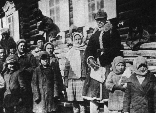 Иллюстрация к книге — Рокоссовский [i_012.jpg]