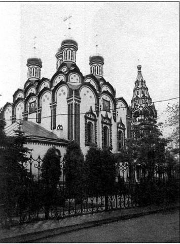 Иллюстрация к книге — Генерал Абакумов. Всесильный хозяин СМЕРШа [i_001.jpg]