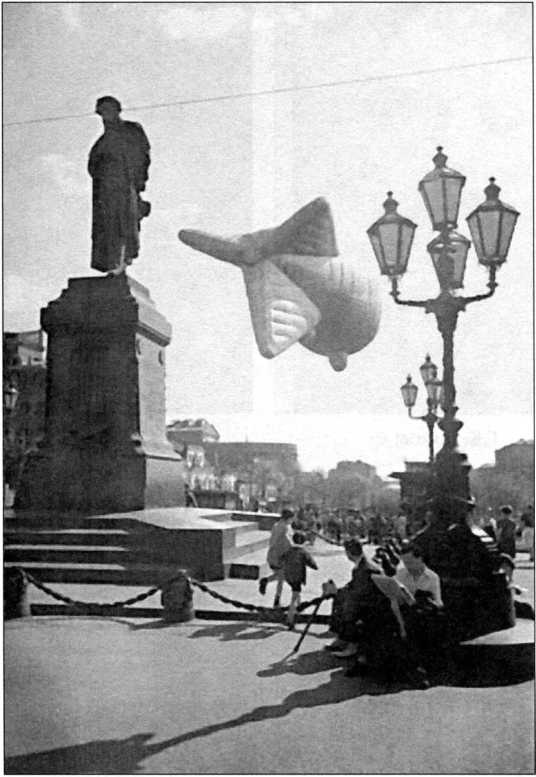 Иллюстрация к книге — Генерал Абакумов. Всесильный хозяин СМЕРШа [i_013.jpg]