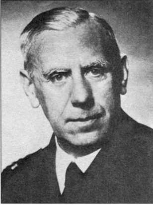 Иллюстрация к книге — Генерал Абакумов. Всесильный хозяин СМЕРШа [i_017.jpg]