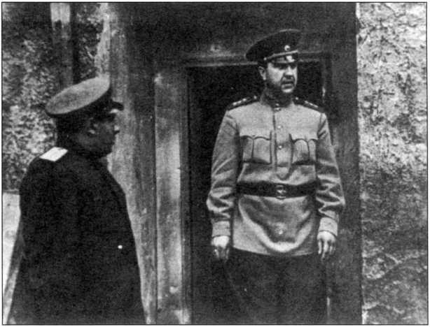 Иллюстрация к книге — Генерал Абакумов. Всесильный хозяин СМЕРШа [i_023.jpg]