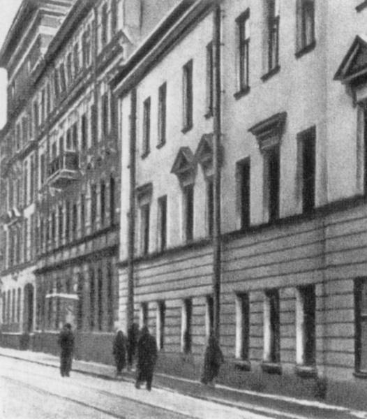 Иллюстрация к книге — Три любви Достоевского [autogen_ebook_id15.jpg]