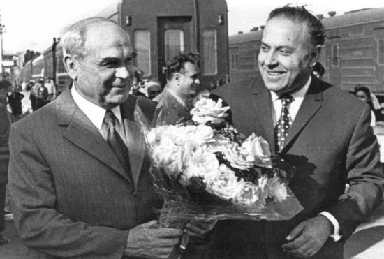 Иллюстрация к книге — Байбаков [i_038.jpg]