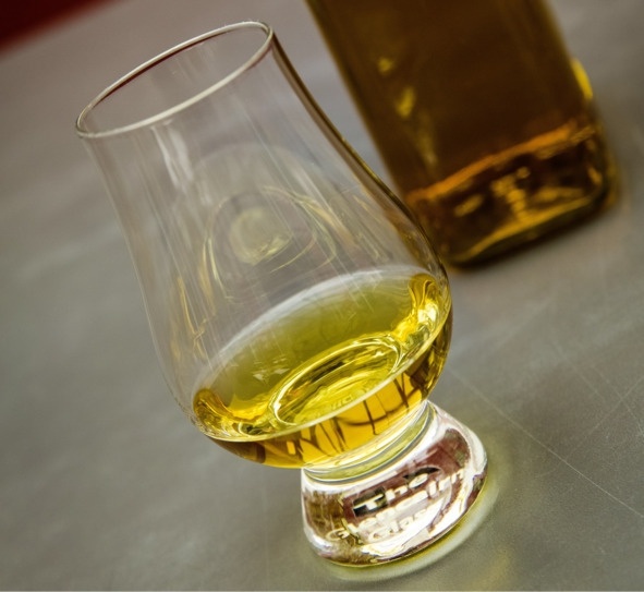 Иллюстрация к книге — Алкогольные напитки и культура пития. Систематическая энциклопедия от Алкофана [i_044.jpg]