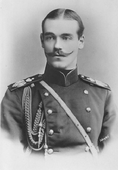 Иллюстрация к книге — Августейший бунт. Дом Романовых накануне революции [i_023.jpg]