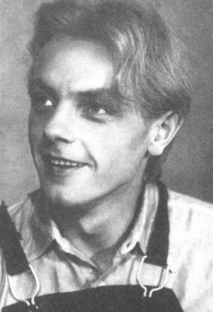 Иллюстрация к книге — Кирилл Лавров [i_010.jpg]