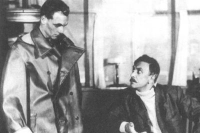 Иллюстрация к книге — Кирилл Лавров [i_011.jpg]