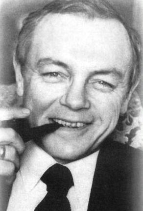 Иллюстрация к книге — Кирилл Лавров [i_027.jpg]