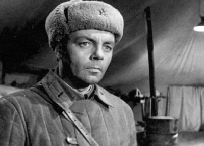 Иллюстрация к книге — Кирилл Лавров [i_039.jpg]